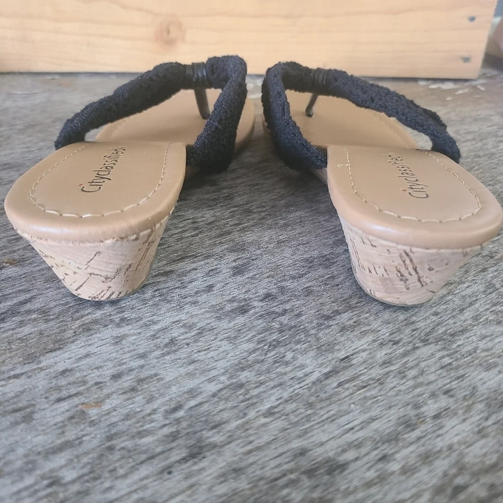 Cityclassified Crocheted Black Wedge Sandal Size 7